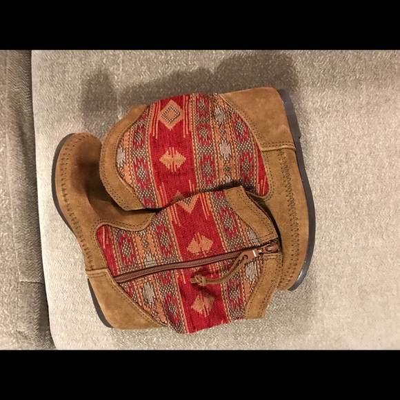 ✔️Minnetonka Baja Suede/Leather Boots✔️ Size 6 - Picture 2 of 8